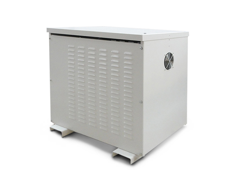 TRANSFORMATEUR TRIPHASE DE ISOLEMENT PROTÉGÉ 30KVA 187-218V/ 400V+N AVEC BOX