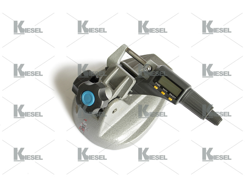 MICROMETER 0-25 WITH SUPPORT